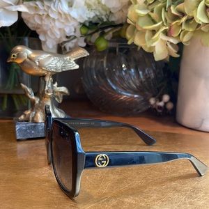 Gucci Sunglasses | GG 0096S | Sold as Frames Only!